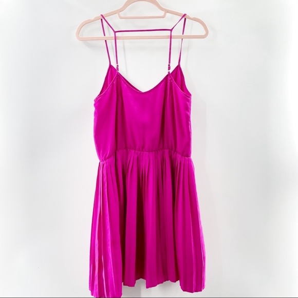 Tl The Letter Pink Pleated Strappy Back Dress - Picture 4 of 4